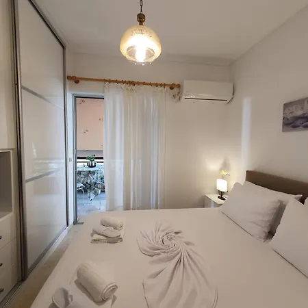 Sweet Apartamento Loutráki